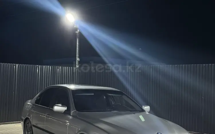 BMW 528 1998 года за 4 000 000 тг. в Актау