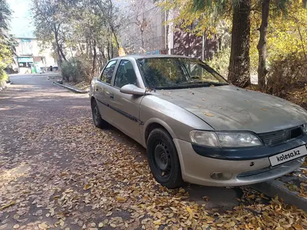 Opel Vectra 1996 года за 900 000 тг. в Алматы