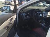 Chevrolet Cruze 2015 годаfor2 500 000 тг. в Атырау – фото 3