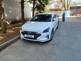 Hyundai Elantra 2019 года за 8 400 000 тг. в Алматы – фото 3