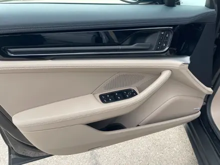 Porsche Panamera 2024 года за 67 000 000 тг. в Алматы – фото 23