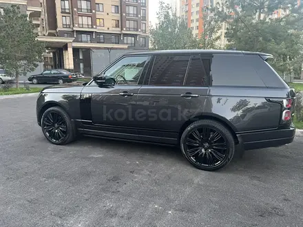 Land Rover Range Rover 2019 года за 68 000 000 тг. в Алматы – фото 20