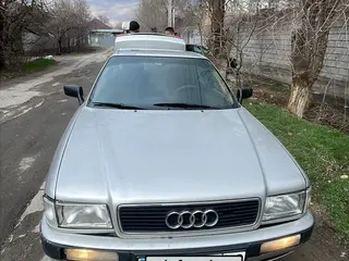 Audi 80