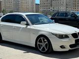 BMW 530 2005 года за 6 500 000 тг. в Актау – фото 2