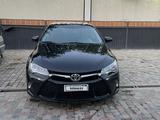 Toyota Camry 2015 годаүшін6 200 000 тг. в Шымкент – фото 2