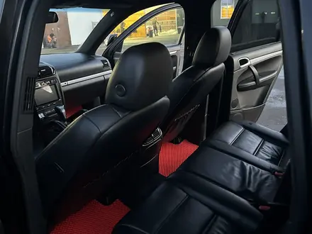 Porsche Cayenne 2007 года за 7 250 000 тг. в Алматы – фото 20