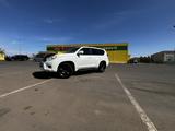 Toyota Land Cruiser Prado 2010 года за 11 300 000 тг. в Уральск – фото 2