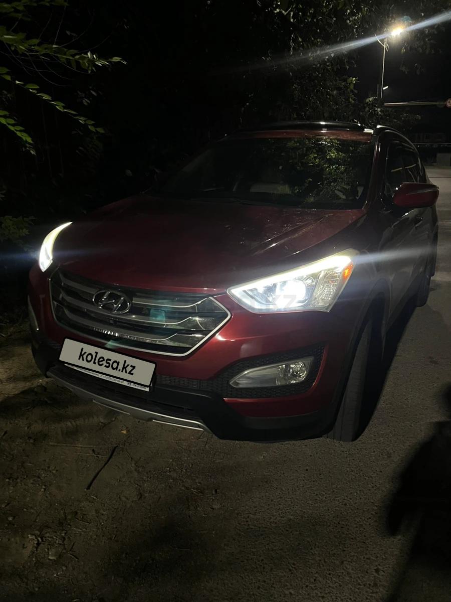 Hyundai Santa Fe 2015 г.