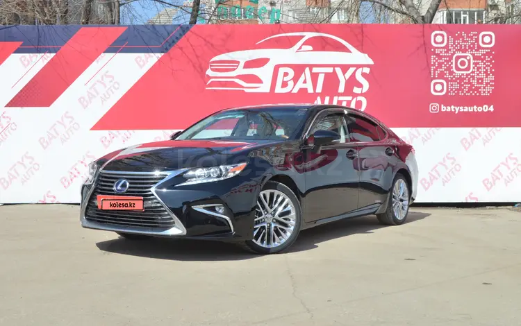 Lexus ES 300h 2014 года за 11 000 000 тг. в Актобе