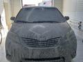 Toyota Sienna 2013 года за 7 500 000 тг. в Актобе – фото 2