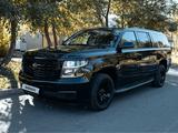 Chevrolet Suburban 2015 годаүшін23 990 000 тг. в Астана – фото 4
