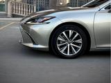 Lexus ES 300h 2020 годаүшін20 000 000 тг. в Алматы – фото 2