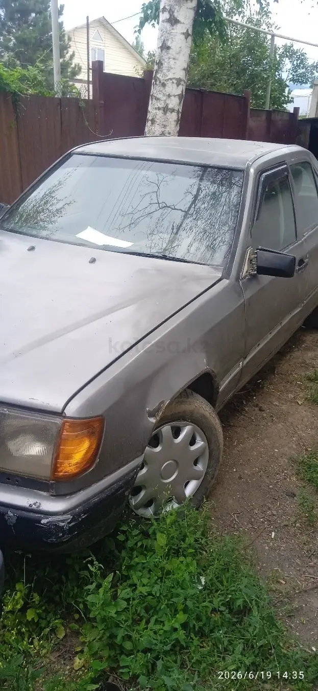 Mercedes-Benz 190, 1987