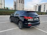 Hyundai Santa Fe 2014 года за 9 500 000 тг. в Атырау – фото 4