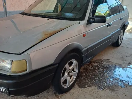 Volkswagen Passat 1992 года за 700 000 тг. в Жетысай – фото 2