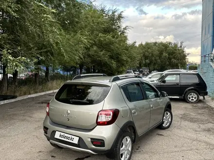 Renault Sandero Stepway 2015 года за 4 500 000 тг. в Караганда – фото 4