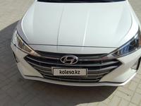 Hyundai Elantra 2020 годаfor6 600 000 тг. в Актау