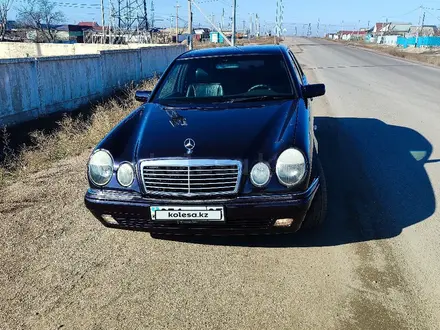 Mercedes-Benz E 240 1996 года за 4 500 000 тг. в Алматы – фото 11