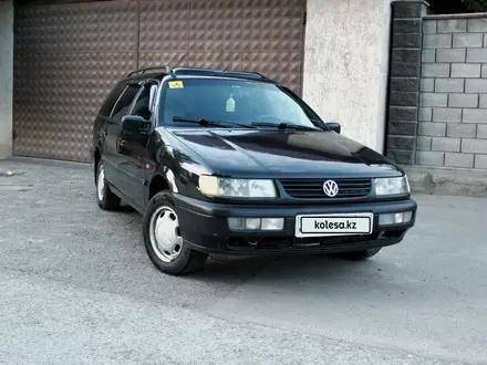 Volkswagen Passat 1993 года за 2 300 000 тг. в Шелек