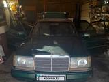 Mercedes-Benz E 230 1993 года за 1 600 000 тг. в Караганда – фото 3