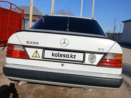 Mercedes-Benz E 230 1992 года за 1 200 000 тг. в Кызылорда – фото 4