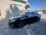 Toyota Camry 2014 года за 6 000 000 тг. в Актобе – фото 3