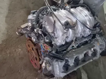 Двигатель мотор 4.7 2уз 2uz за 110 000 тг. в Алматы