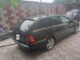 Mercedes-Benz C 320 2002 годаүшін3 200 000 тг. в Алматы – фото 3