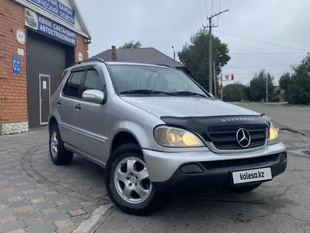 Mercedes-Benz ML 320 2002 года за 3 900 000 тг. в Астана – фото 2