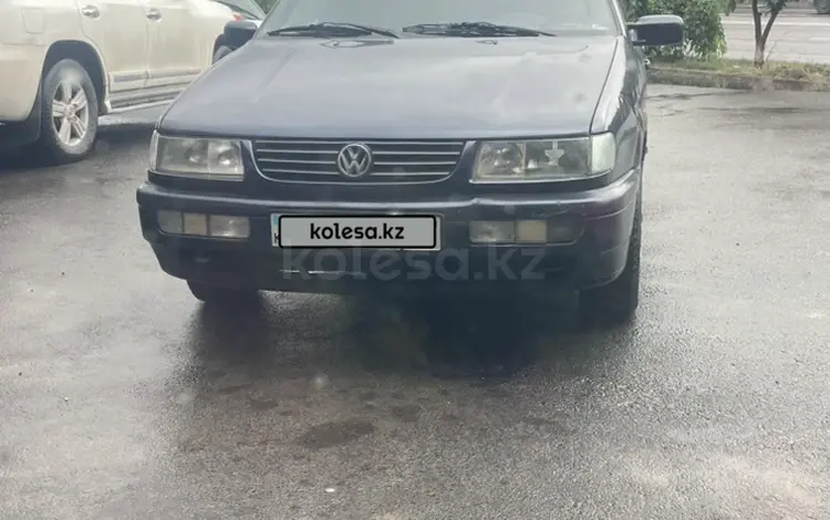 Volkswagen Passat 1994 года за 1 250 000 тг. в Шымкент