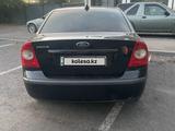 Ford Focus 2007 года за 2 400 000 тг. в Караганда – фото 4
