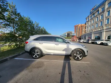 Kia Sorento 2015 года за 10 500 000 тг. в Астана – фото 6