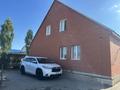 Toyota Highlander 2016 годаүшін8 500 000 тг. в Актобе