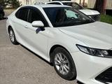 Toyota Camry 2018 годаүшін11 000 000 тг. в Шымкент