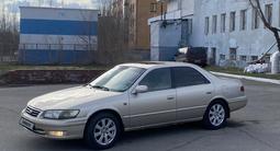 Toyota Camry 2000 года за 3 600 000 тг. в Павлодар – фото 2