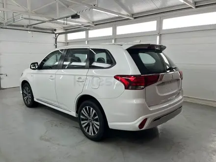 Mitsubishi Outlander 2022 года за 11 200 000 тг. в Астана – фото 9