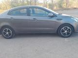 Kia Rio 2014 года за 6 500 000 тг. в Темиртау – фото 3