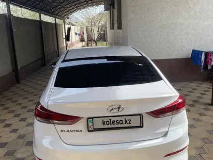 Hyundai Elantra 2018 года за 8 100 000 тг. в Шымкент – фото 4