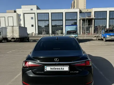 Lexus ES 250 2019 года за 28 500 000 тг. в Астана – фото 6