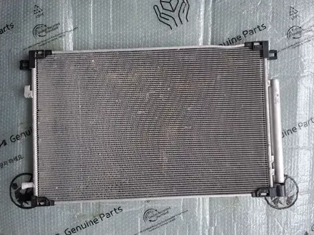 Радиатор кондиционера (конденсер CONDENSER). Б у в оригинале за 85 000 тг. в Шымкент