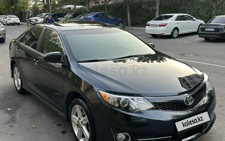 Toyota Camry 2014 года за 8 100 000 тг. в Алматы