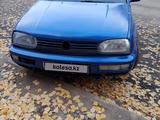 Volkswagen Golf 1992 годаүшін800 000 тг. в Усть-Каменогорск – фото 4