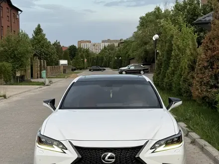 Lexus ES 350 2019 года за 20 000 000 тг. в Шымкент – фото 2