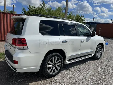 Toyota Land Cruiser 2016 года за 33 000 000 тг. в Караганда – фото 4