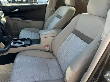 Toyota Camry 2012 года за 8 300 000 тг. в Атырау – фото 11