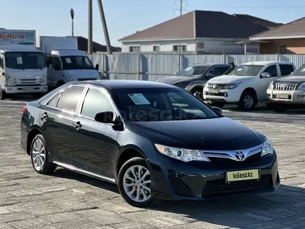 Toyota Camry 2012 года за 8 300 000 тг. в Атырау – фото 2