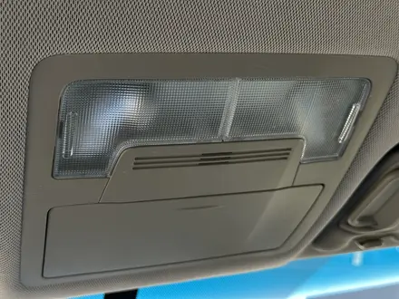 Toyota Camry 2012 года за 8 300 000 тг. в Атырау – фото 25