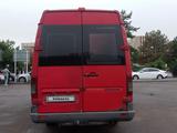 Mercedes-Benz Sprinter 2000 года за 5 000 000 тг. в Алматы – фото 2