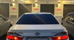 Toyota Camry 2015 года за 11 800 000 тг. в Алматы – фото 3