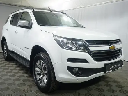 Chevrolet TrailBlazer 2022 года за 13 000 000 тг. в Алматы – фото 19